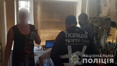 В Запоріжжі викрили жінку, яка розповсюджувала дитячу порнографію
