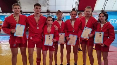 Сумські самбісти здобули 10 медалей на турнірі "Юна Україна"
