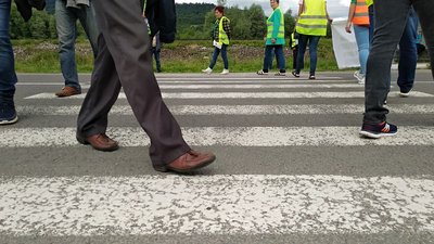На Львівщині знову перекривають дорогу Львів-Ужгород: четверо людей оголосили голодування На Львівщині знову перекривають дорогу Львів-Ужгород: четверо людей оголосили голодування