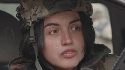 У Парижі презентують колекцію одягу української парамедикині