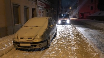 У Тернополі інспектори з паркування евакуювали 5 транспортних засобів У Тернополі інспектори з паркування евакуювали 5 транспортних засобів