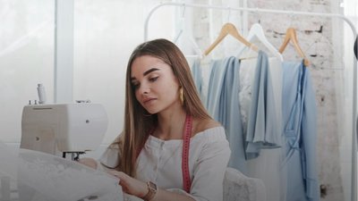 Молодь відкриває власний бізнес