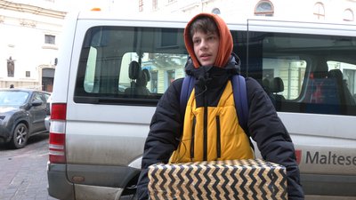"Святий Миколай іде до сиріт". На Франківщині дві тисячі дітей отримають подарунки