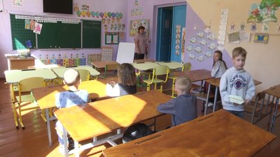 На Житомирщині проведуть громадські слухання щодо закриття трьох шкіл На Житомирщині проведуть громадські слухання щодо закриття трьох шкіл