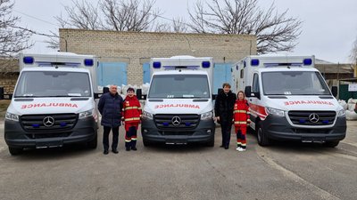 Херсонщина, автомобілі, швидка допомога