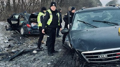 На Львівщині внаслідок ДТП у селі Печенія травмовані п’ятеро людей
