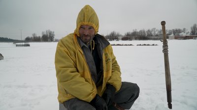 Правила поведінки на льоду: у Чернігові рятувальники провели рейд на водоймах міста