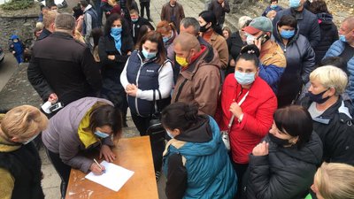 "Червона" зона: підприємці Перечинщини просять дозволу працювати "Червона" зона: підприємці Перечинщини просять дозволу працювати