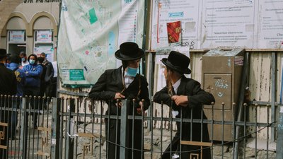 Склали адмінпротоколи на батьків двох підлітків, які кидали камінням в хасидів на Черкащині