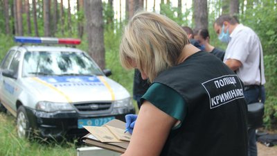 На Житомирщині двох юнаків підозрюють у подвійному вбивстві