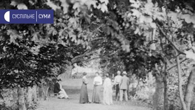 На місці кленової алеї, яку висадила родина Нарбутів на Сумщині, планують створити артоб'єкт На місці кленової алеї, яку висадила родина Нарбутів на Сумщині, планують створити артоб'єкт
