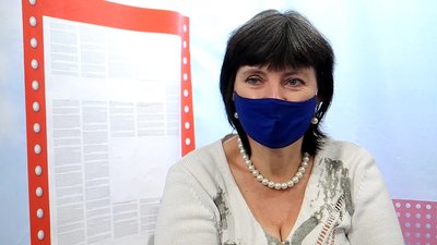 Запорізька поетеса встановила рекорд України в категорії «Мистецтво» Запорізька поетеса встановила рекорд України в категорії «Мистецтво»