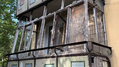 Через обстріли з боку військ Росії у Миколаєві виникли пожежі