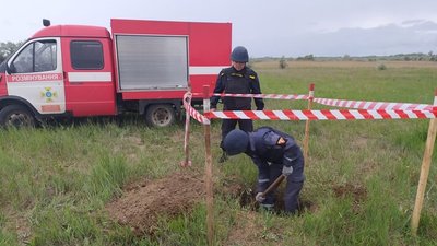 На Херсонщині рятувальники знешкодили вибухонебезпечні предмети часів Другої світової війни