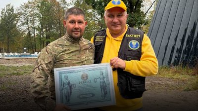 Ветеран, гойдалка, Сергій Швець