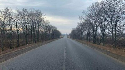 На дорогах Миколаївщини утворилася ожеледиця