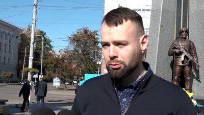 Два дрони передали десантникам 95 бригади представники гуманітарного хабу "Житомир" спільно з міською радою Два дрони передали десантникам 95 бригади представники гуманітарного хабу "Житомир" спільно з міською радою