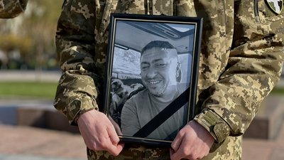 Попрощалися із 50-річним добровольцем Віталієм Драновським