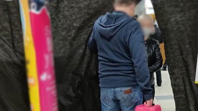 У Чернігові поліція склала протокол за порушення карантину на директора магазину будматеріалів У Чернігові поліція склала протокол за порушення карантину на директора магазину будматеріалів