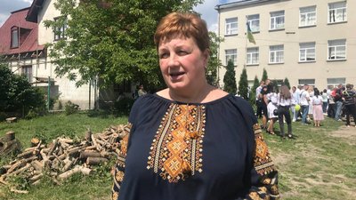 На Тернопільщині школярі зібрали гроші на авто для ЗСУ
