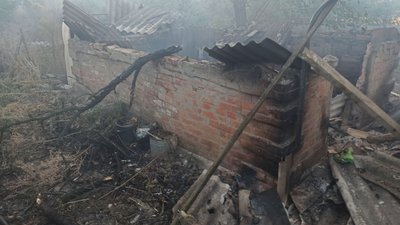 На Запоріжжі минулої доби внаслідок обстрілів РФ сталася пожежа На Запоріжжі минулої доби внаслідок обстрілів РФ сталася пожежа