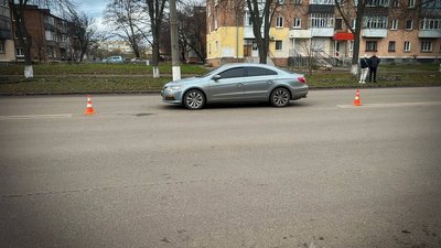 У Конотопі на Сумщині в аварії травмувався 77-річний пішохід.