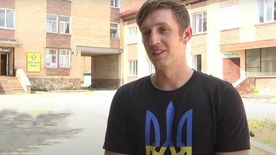 Американський волонтер Стів Хаутс