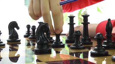 Учні шахового клубу у Хмельницькому готуються до змагань в умовах карантину