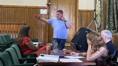 Буде пляж чи маєток: у селі на Черкащині місцеві хочуть повернути прибережну зону громаді Буде пляж чи маєток: у селі на Черкащині місцеві хочуть повернути прибережну зону громаді