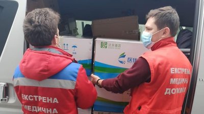 До Одеської області привезли майже 3000 захисних костюмів для медиків До Одеської області привезли майже 3000 захисних костюмів для медиків