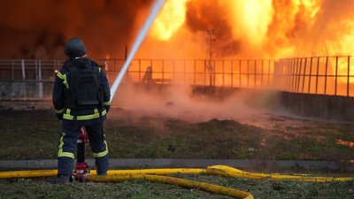 ДСНС, пожежа, Південне, цивільний об'єкт, атака РФ 20 грудня 2025 року
