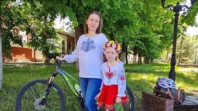 Конкурс на кращу вишиванку Конкурс на кращу вишиванку