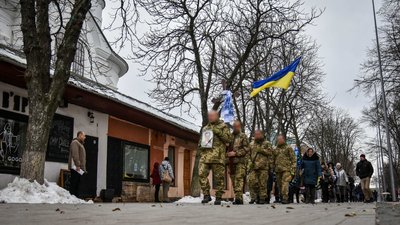 У Ніжині поховали бійця, який загинув на Херсонщині У Ніжині поховали бійця, який загинув на Херсонщині