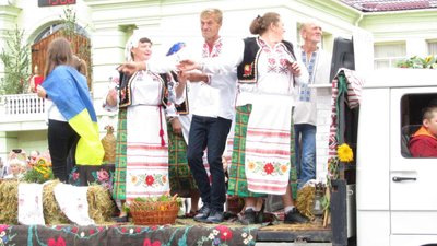 На Житомирщині відкрили пам'ятник картоплі На Житомирщині відкрили пам'ятник картоплі