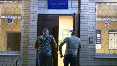 На Вінниччині затримали чоловіка, що вчинив збройний напад на таксиста