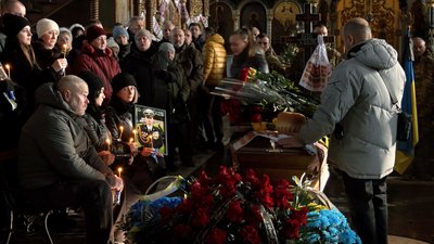 У Черкасах попрощалися із загиблими військовими