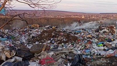 У Тлумачі на Івано-Франківщині горіло сміттєзвалище