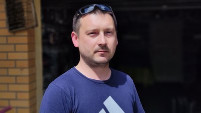 У селі біля Луцька волонтери виготовляють перископи для ЗСУ У селі біля Луцька волонтери виготовляють перископи для ЗСУ