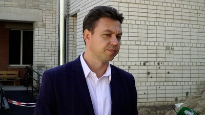 Начальник міського управління освіти у Чернігові Василь Білогура Начальник міського управління освіти у Чернігові Василь Білогура