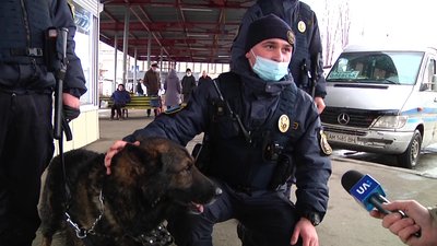 У Житомирі військова частина Нацгвардії перейшла на посилений режим служби У Житомирі військова частина Нацгвардії перейшла на посилений режим служби
