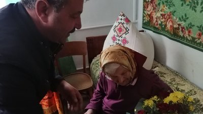 У громаді на Тернопільщині Кароліна Кріль відзначила сторіччя У громаді на Тернопільщині Кароліна Кріль відзначила сторіччя