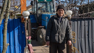 Готуються садити городи. Як живе звільнена Трудолюбівка на Херсонщині