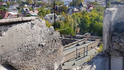 Військові РФ обстріляли Херсон: поцілили в дитячу лікарню Військові РФ обстріляли Херсон: поцілили в дитячу лікарню