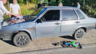 Поцупили золото, долари та злоті. Поліцейські затримали рецидивісток, які обікрали оселю прикарпатки