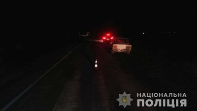 На Рівненщині "жигулі" наїхали на пішохода. Він загинув На Рівненщині "жигулі" наїхали на пішохода. Він загинув