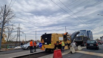 Ремонт моста на Кульпарківській
