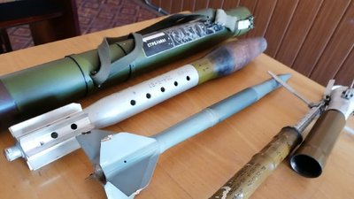 Як російські військові маскують вибухівку та що робити, коли її знайшли Як російські військові маскують вибухівку та що робити, коли її знайшли