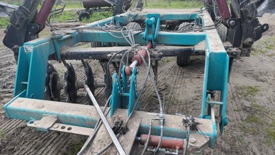 На півночі Житомирщини під час польових робіт вибухнув осколок російської ракети – люди не постраждали