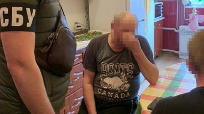На Житомирщині СБУ повідомила про підозру 59-річному чоловіку, який виправдовував війну РФ проти України