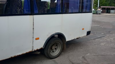 Пошкоджена обшивка у салоні – у Житомирі перевірили технічний стан автобусів, що курсують маршрутом №5 Пошкоджена обшивка у салоні – у Житомирі перевірили технічний стан автобусів, що курсують маршрутом №5